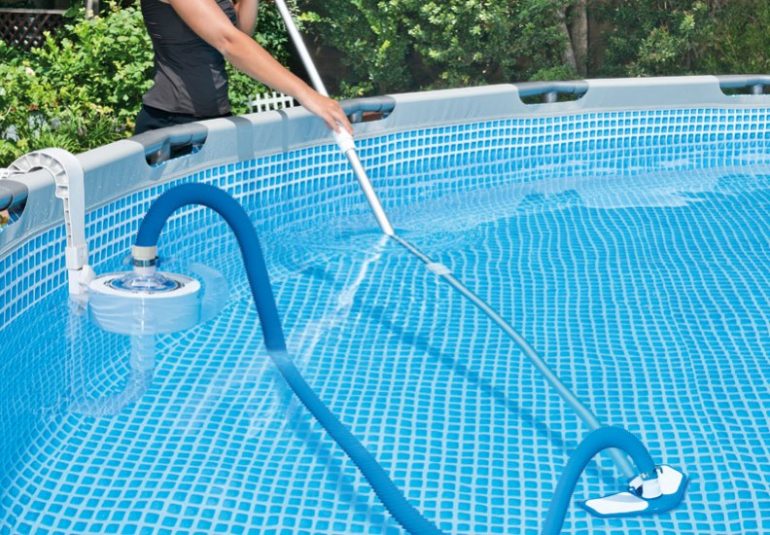 Creatice How Do You Vacuum An Above Ground Swimming Pool for Small Space